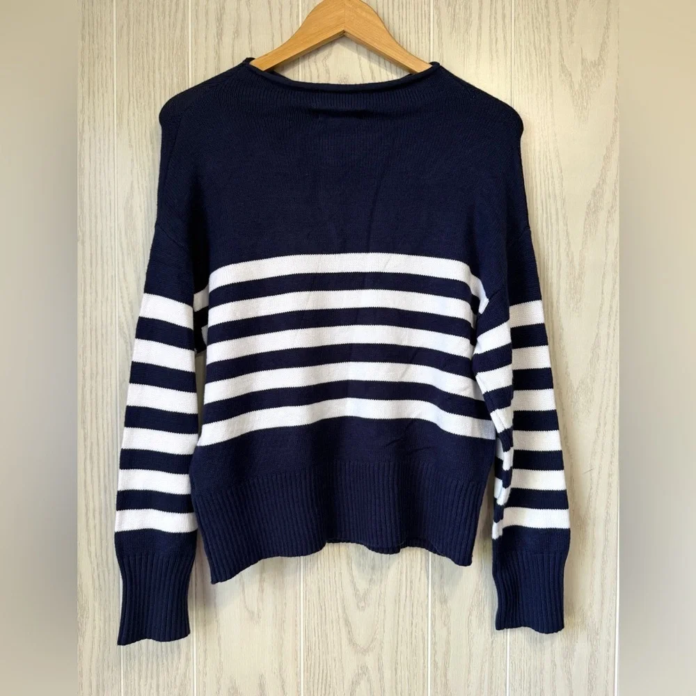 Truth by Republic Women’s Navy Blue Sweater with White Stripes Size S/P NWT - Picture 5 of 5